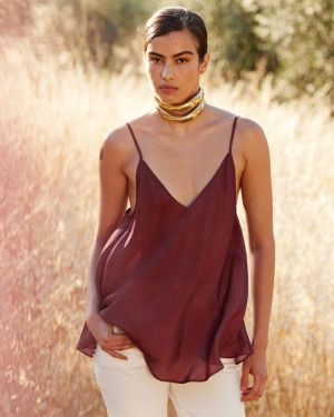 MALIA DARK RED