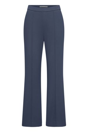 RENEE NAVY