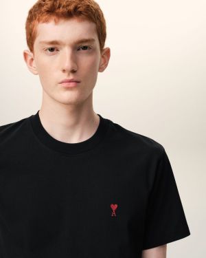 NOIR 001