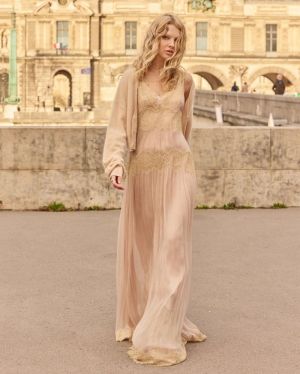  ROSE BEIGE