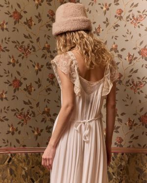  ROSE BEIGE 