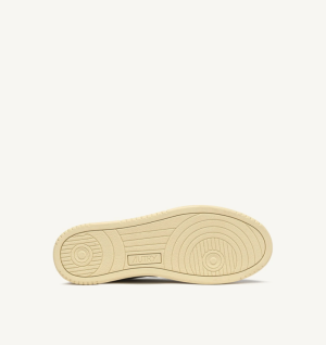 SOFLEA/SUE WHT