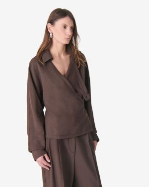 DARK BROWN