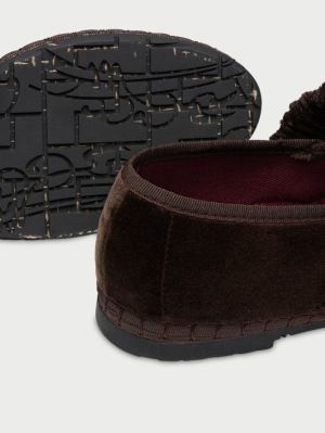  Velvet Brown